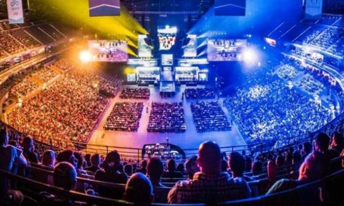 Industri Kreatif di Balik Produksi Turnamen Esports