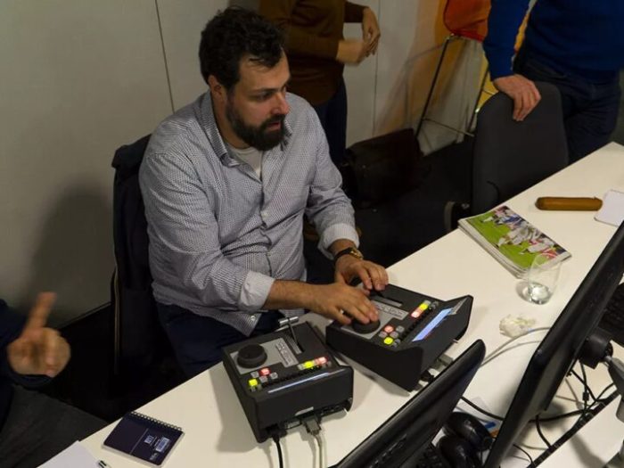 Pentingnya Review Replay dalam Latihan Esports
